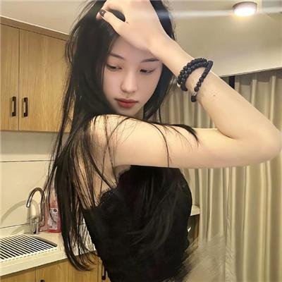 小孩好黑